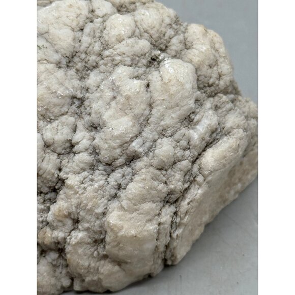 White Chalcedony & Quartz Crystal Geode Specimen Collectors 4.5x4" white READ - Picture 4 of 13